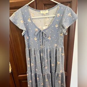 Jessica Simpson blue floral dress